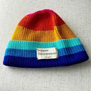 Kurt Geiger Be Kind beanie